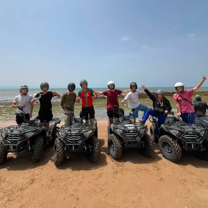 A full group at the end of a beach run