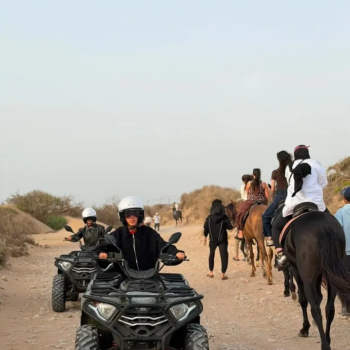 Sharing the trail with the horse riders